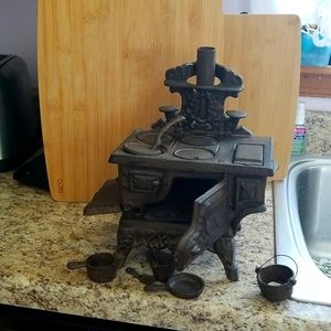 Crescent Salesman Sample